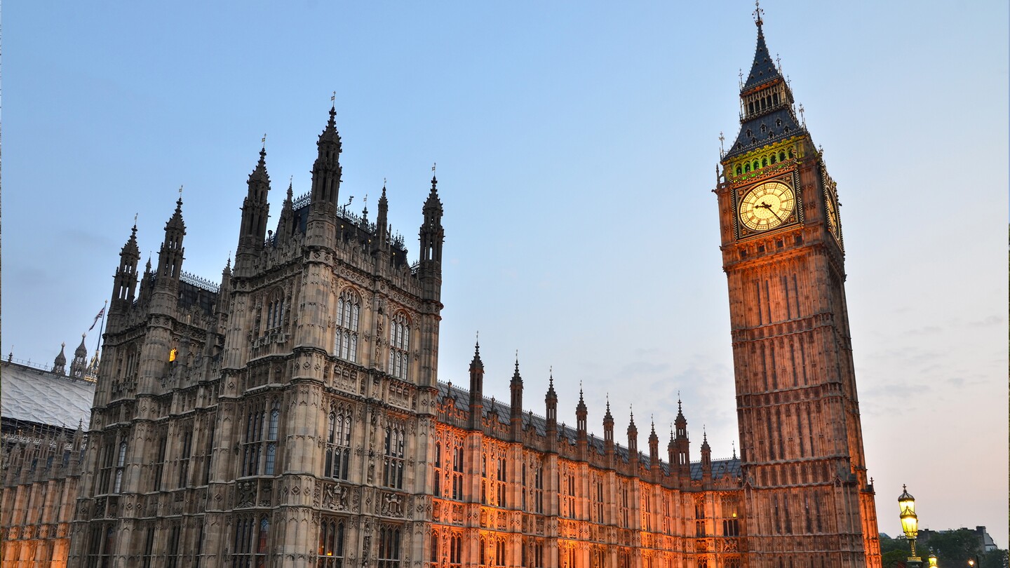 UK MPs call on Chancellor to introduce tax relief for film promotion